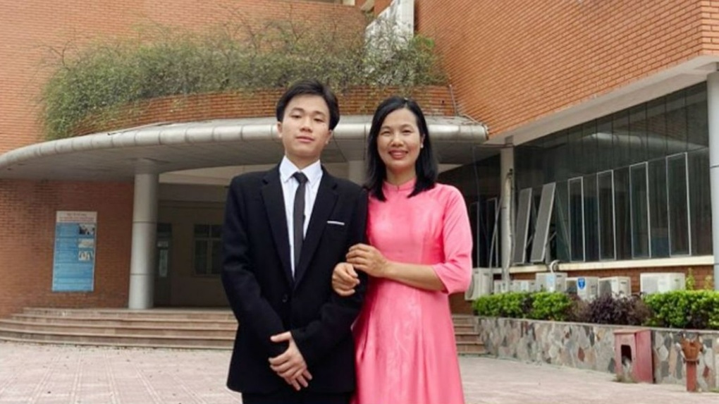 Thủ khoa khối A00 cả nước lội ngược dòng thành công từ top cuối ở lớp - 2 Thủ khoa khối A00 cả nước lội ngược dòng thành công từ top cuối ở lớp - 2