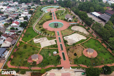 Công viên 25 tỷ đồng xuống cấp sau 4 năm: Sửa chữa trong năm nay