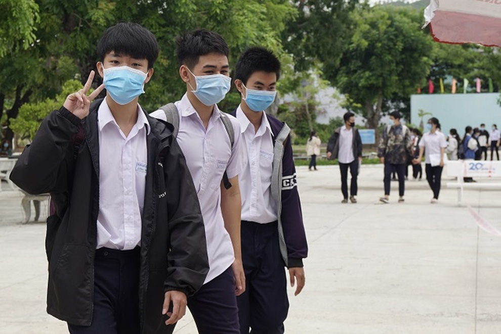 Thí sinh nói: Đề Khoa học Xã hội dễ thở, Khoa học tự nhiên nhiều câu khó - 5 Thí sinh nói: Đề Khoa học Xã hội dễ thở, Khoa học tự nhiên nhiều câu khó - 5
