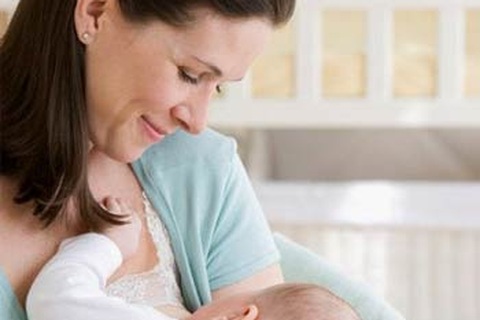 Tỉ lệ cho con bú giảm 50% sau 10 năm