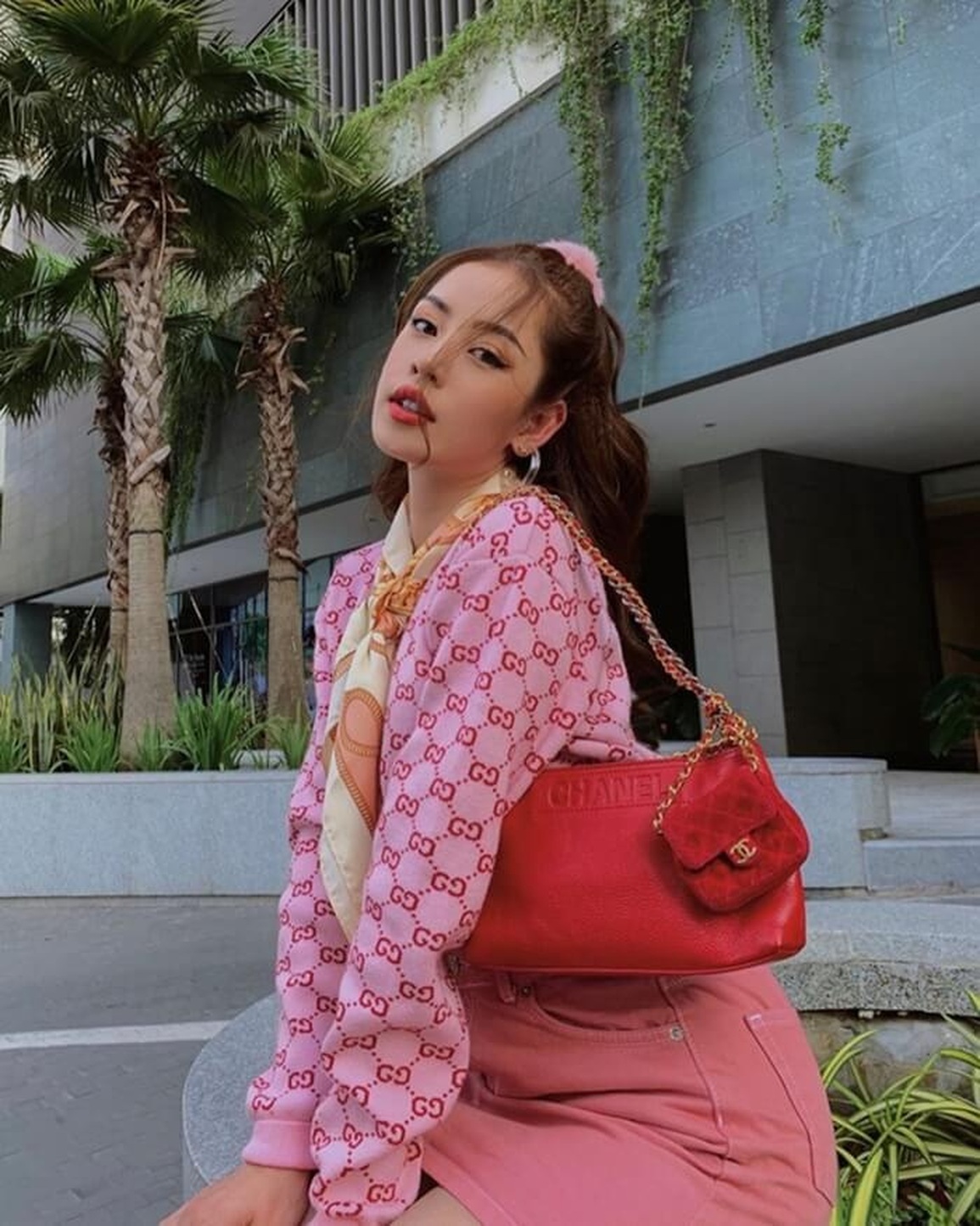 Vì sao Jennie - BlackPink có ảnh hưởng lớn tới thời trang toàn thế giới - 7 Vì sao Jennie - BlackPink có ảnh hưởng lớn tới thời trang toàn thế giới - 7