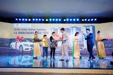 Thị trường bất động sản 2017: Khuyến mại “khủng”, tặng Mercedes cho khách