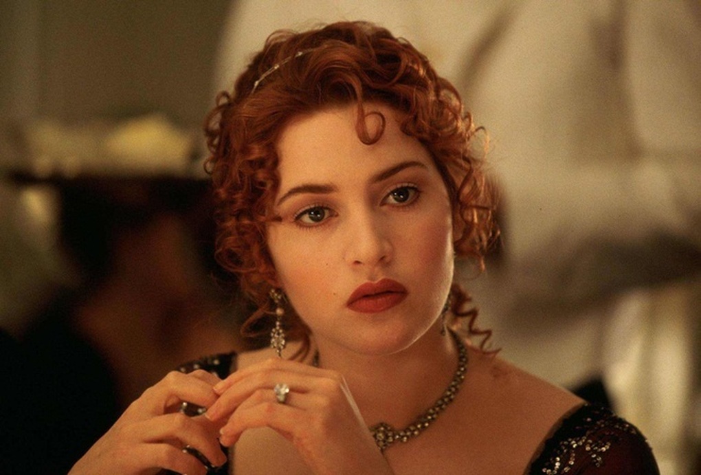 Nàng Rose Kate Winslet sung sướng khi phá kỷ lục của Tom Cruise - 3 Nàng Rose Kate Winslet sung sướng khi phá kỷ lục của Tom Cruise - 3