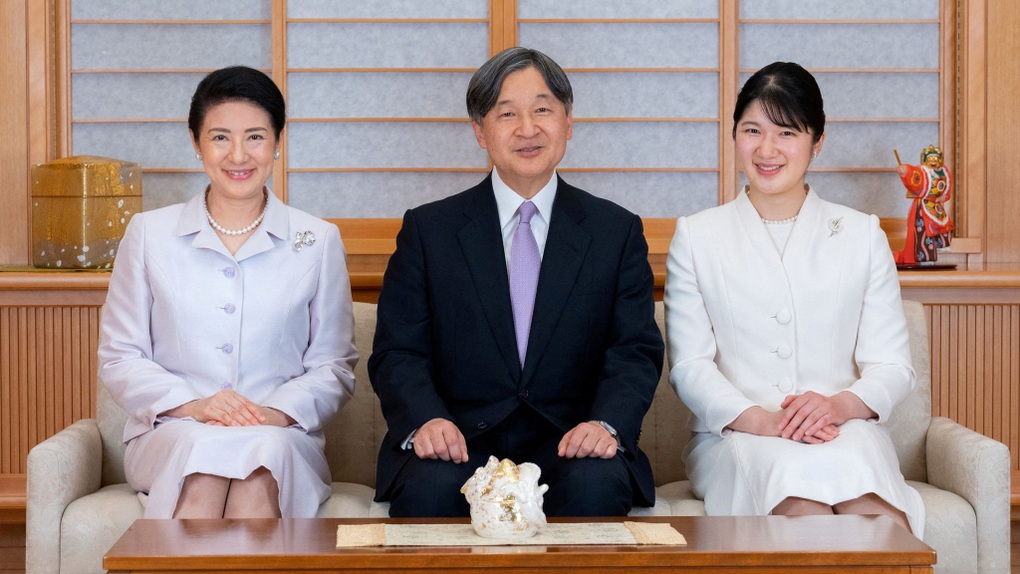Nhật Bản tính nới lỏng luật kế vị vì Hoàng gia ngày càng neo người - 1