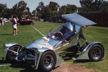 Ô tô chạy điện giá 500 USD