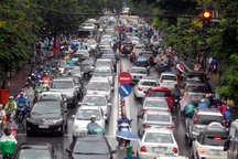 Tân Chủ tịch Hà Nội đề xuất sớm hạn chế xe cá nhân