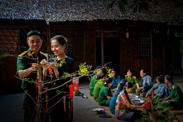 Tết nghĩa tình của quân và dân miền Tây sông nước