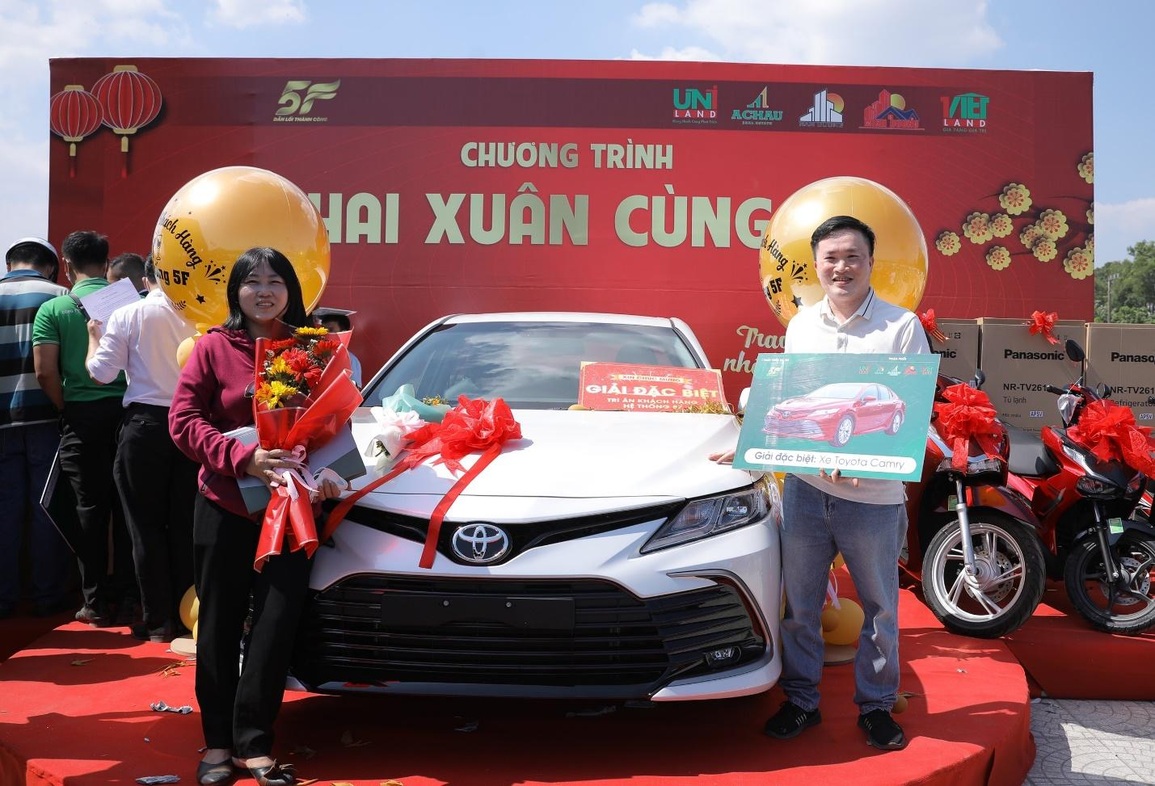 Hơn 2.000 khách hàng tham dự lễ giới thiệu 5F Capella - 2 Hơn 2.000 khách hàng tham dự lễ giới thiệu 5F Capella - 2