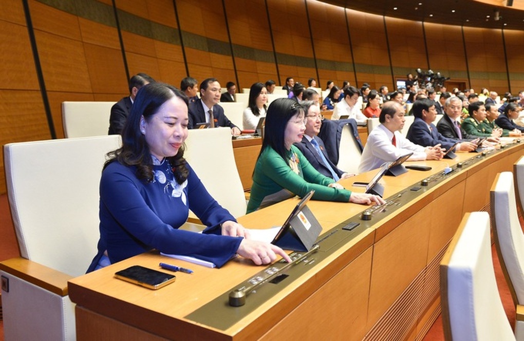 Một người được đấu giá bao nhiêu biển số, ở Hà Nội có được mua biển TPHCM? - 2 Một người được đấu giá bao nhiêu biển số, ở Hà Nội có được mua biển TPHCM? - 2