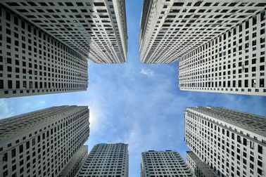 Chuyên gia: Thị trường đang "rơi vào thế khó", hơn 50% nhà đầu tư mắc kẹt