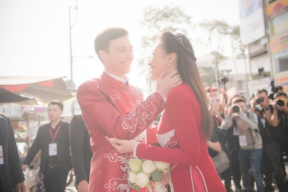 Vợ chồng Hoàng Oanh cấp cứu trước ngày cưới, xúc động trao nhầm nhẫn trong Lễ vu quy - 3 Vợ chồng Hoàng Oanh cấp cứu trước ngày cưới, xúc động trao nhầm nhẫn trong Lễ vu quy - 3