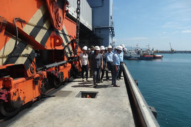 Bình Thuận: Người dân trực tiếp vào giám sát môi trường ở nhà máy nhiệt điện