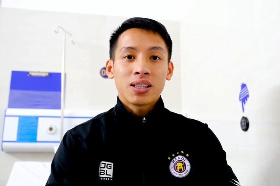 Đỗ Hùng Dũng không ra nước ngoài điều trị chấn thương - 1 Đỗ Hùng Dũng không ra nước ngoài điều trị chấn thương - 1