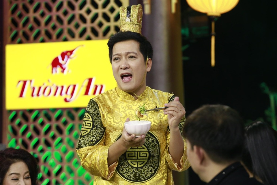 Ngọc Huyền, Thoại Mỹ “lụm” được bí kíp ăn thả ga không lo béo ở Thiên Đường Ẩm Thực - 2 Ngọc Huyền, Thoại Mỹ “lụm” được bí kíp ăn thả ga không lo béo ở Thiên Đường Ẩm Thực - 2