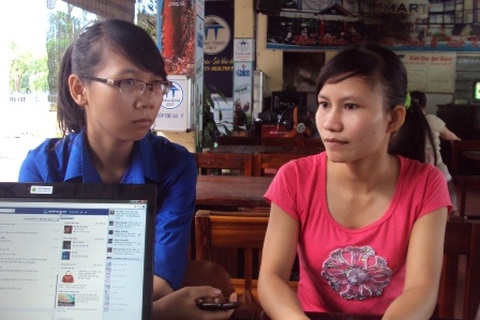 Làm công nhân, nữ sinh dân tộc vẫn quyết tâm thi đại học