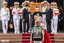 Lãnh đạo nhiều nước chia buồn nguyên Chủ tịch nước Trần Đức Lương từ trần