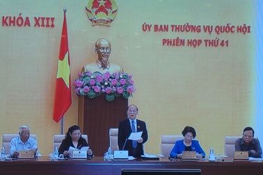 Đưa dự thảo Văn kiện Đại hội Đảng 12 ra Quốc hội thảo luận