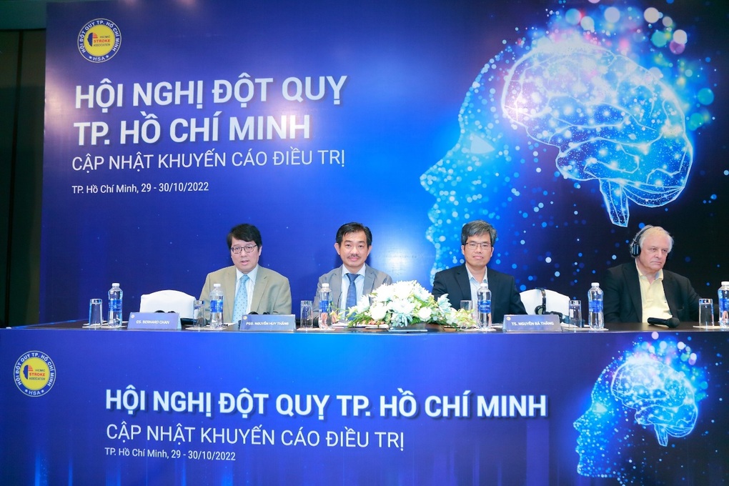 Bayer đồng hành cùng hội nghị đột quỵ TPHCM - 1 Bayer đồng hành cùng hội nghị đột quỵ TPHCM - 1
