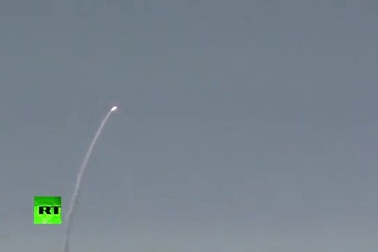 Tàu ngầm hạt nhân Nga phóng tên lửa Kalibr khi đang lặn