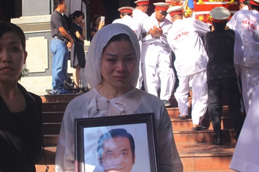 Giọt nước mắt tiễn đưa huyền thoại Tam Lang