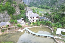 Vùng lõi di sản thế giới Tràng An nham nhở homestay trái phép