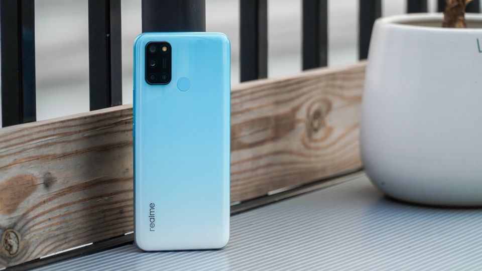 Có 5-7 triệu đồng, chọn smartphone nào để chơi game? - 3 Có 5-7 triệu đồng, chọn smartphone nào để chơi game? - 3