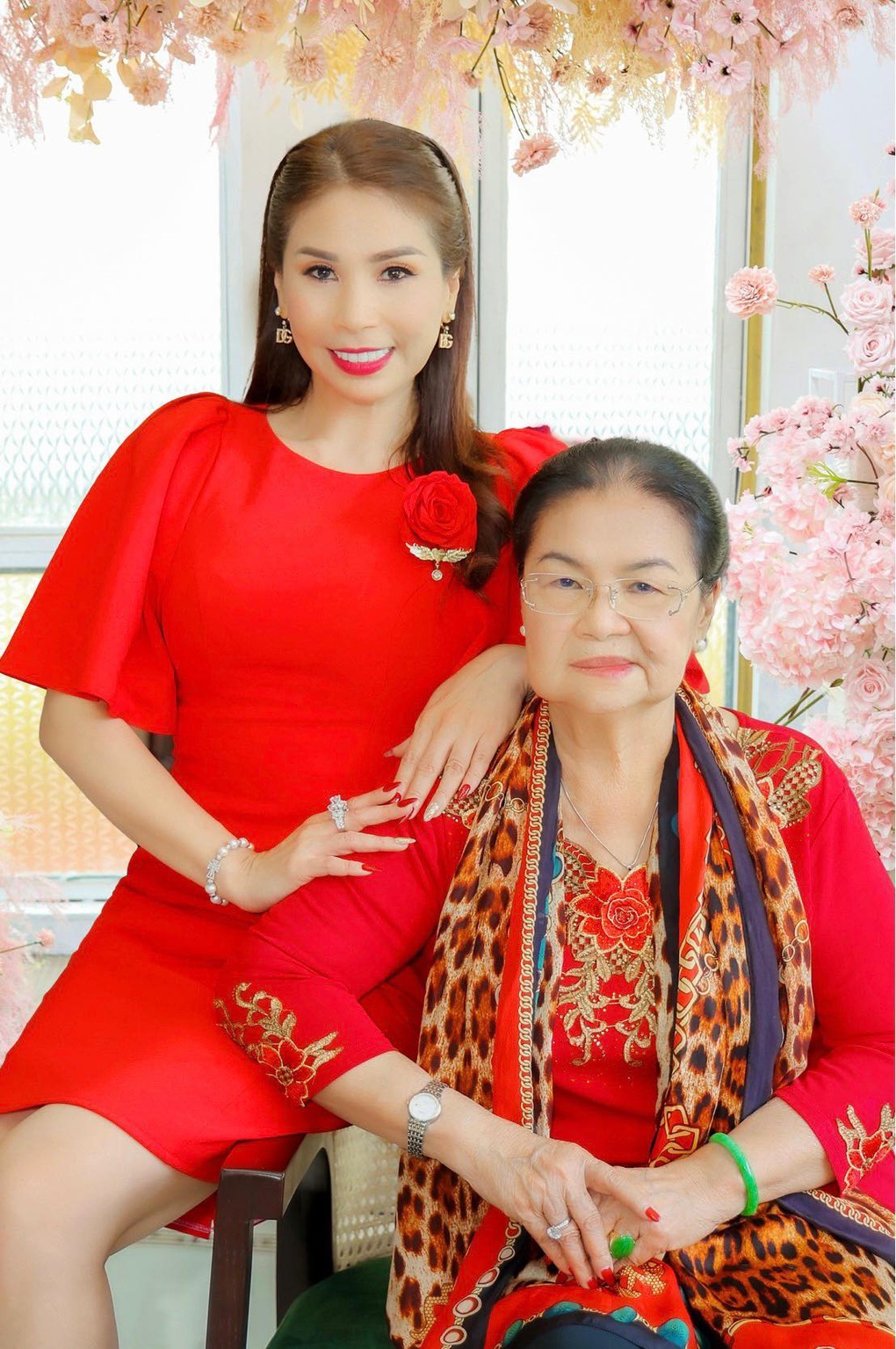 Cuộc sống của đả nữ màn ảnh Lý Hương sau nhiều năm sóng gió - 4 Cuộc sống của đả nữ màn ảnh Lý Hương sau nhiều năm sóng gió - 4