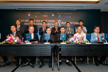 Vạn Xuân Group chính thức ký kết hợp tác phát triển dự án Happy One
