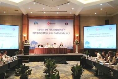 Tăng cường hợp tác phòng, chống dịch bệnh từ động vật sang người