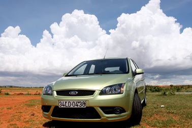 Ford Việt Nam tăng giá xe