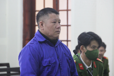 Chuyến hàng sau đám ma khiến thầy giáo nhận kết đắng