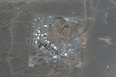 Iran nói bị "khủng bố hạt nhân"