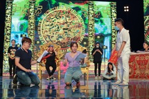 Thú cưng của Khả Như làm náo loạn sàn tập Táo Xuân 2021