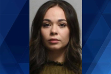 Mỹ: Nữ giáo viên bị truy tố vì quan hệ tình ái với nam sinh 14 tuổi