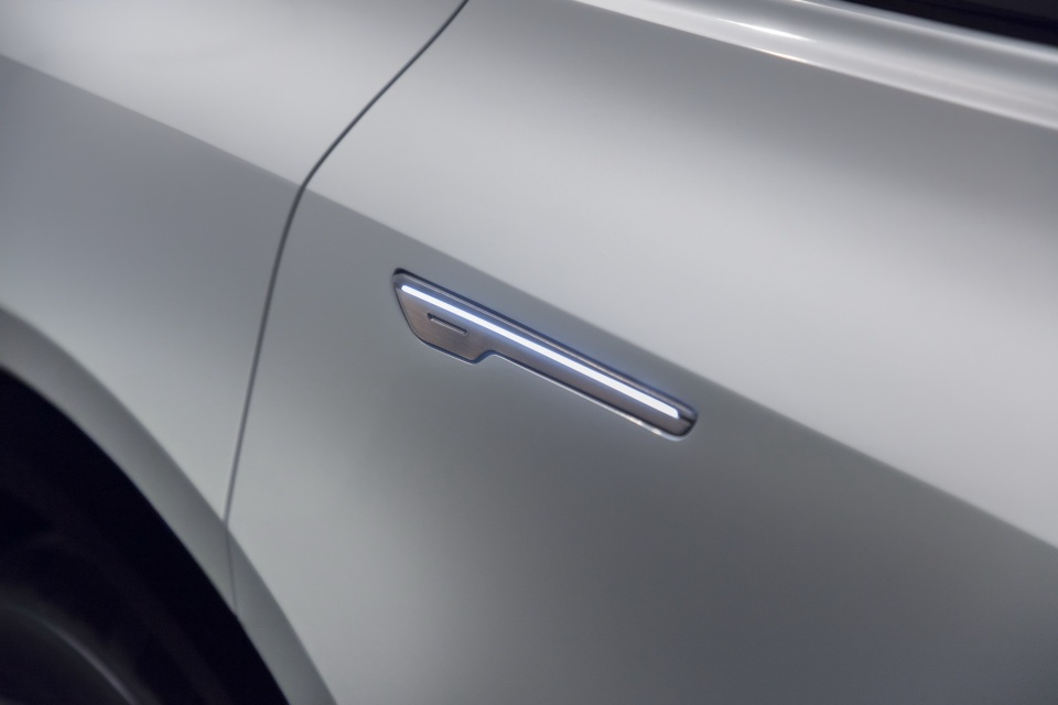 Cận cảnh tân binh Lyriq - Kỷ nguyên mới của Cadillac - 20 Cận cảnh tân binh Lyriq - Kỷ nguyên mới của Cadillac - 20