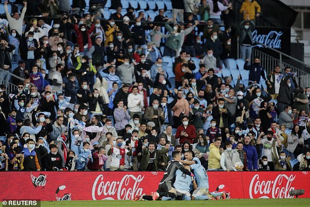 Barcelona bị cầm hòa không tưởng, Real Madrid lên ngôi đầu bảng - 6 Barcelona bị cầm hòa không tưởng, Real Madrid lên ngôi đầu bảng - 6