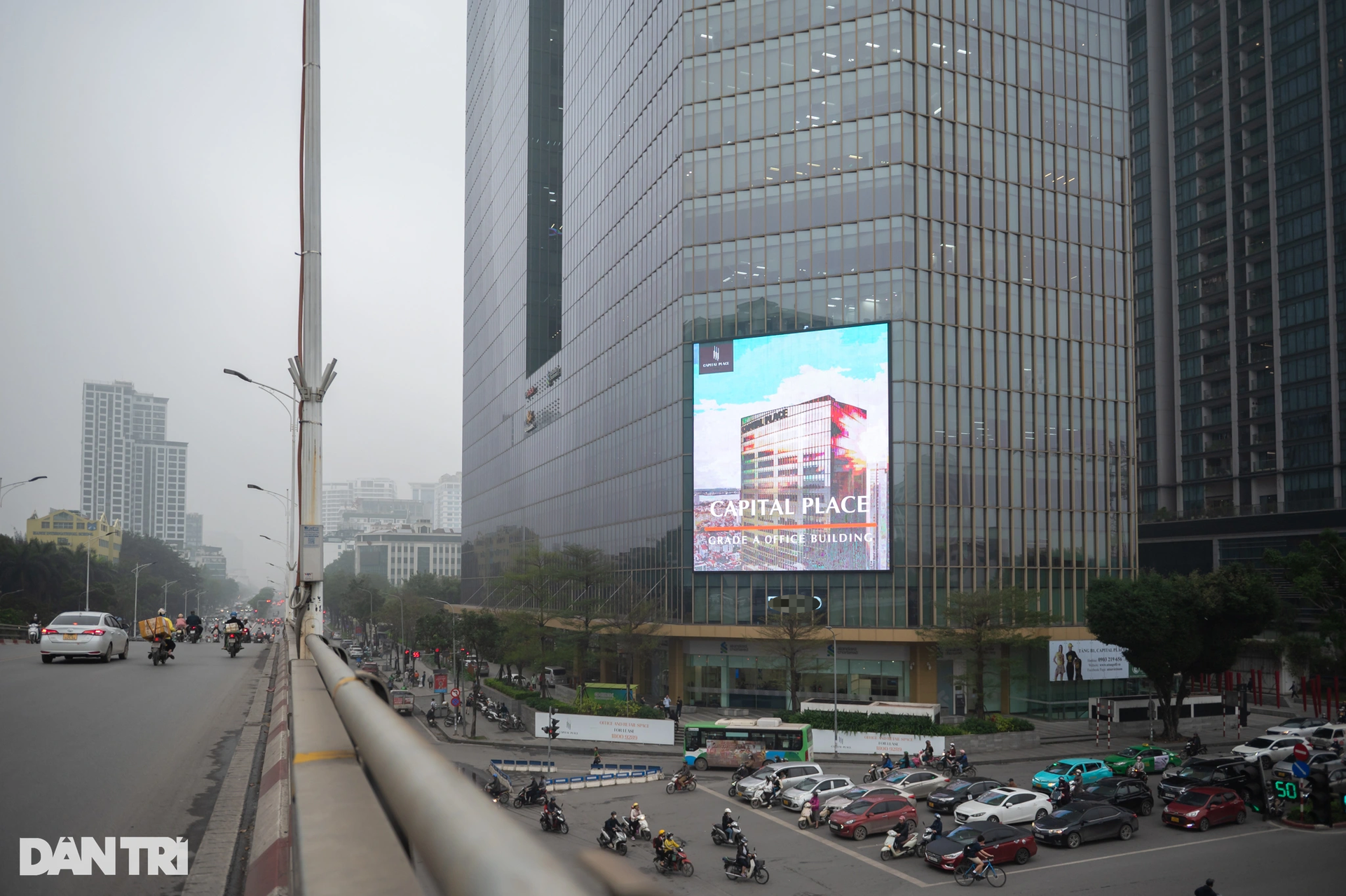Tòa cao ốc bà Trương Mỹ Lan rao bán giá 1 tỷ USD ở Hà Nội - 3 Tòa cao ốc bà Trương Mỹ Lan rao bán giá 1 tỷ USD ở Hà Nội - 3
