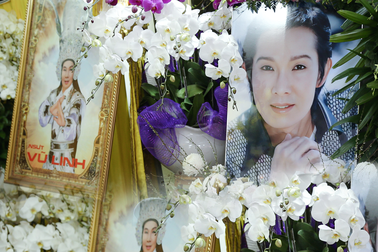 Hé lộ phút cuối đời và nội dung dòng chữ viết tay sau cùng của NSƯT Vũ Linh