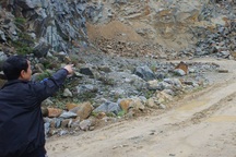 Hà Tĩnh: Tạm đình chỉ việc nổ mìn tại mỏ đá “hành dân”