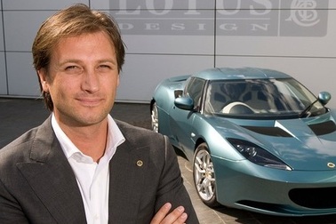 Hãng xe Lotus sa thải CEO 
