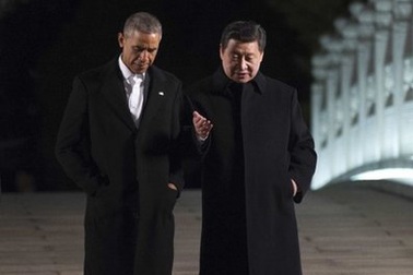 Obama, Tập Cận Bình đi dạo bàn quan hệ Mỹ-Trung