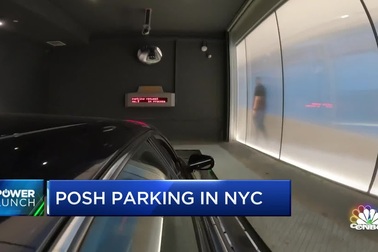 Hệ thống đỗ xe tự động có giá tối thiểu 300.000 USD/chỗ