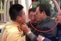 Chi cục trưởng túm cổ áo CSGT khi bị kiểm tra nồng độ cồn