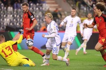 Trận Bỉ - Thụy Điển không đá lại sau vụ 2 cổ động viên bị bắn chết