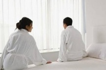 Bị vợ... bạo hành tình dục, chồng ngậm đắng nuốt cay