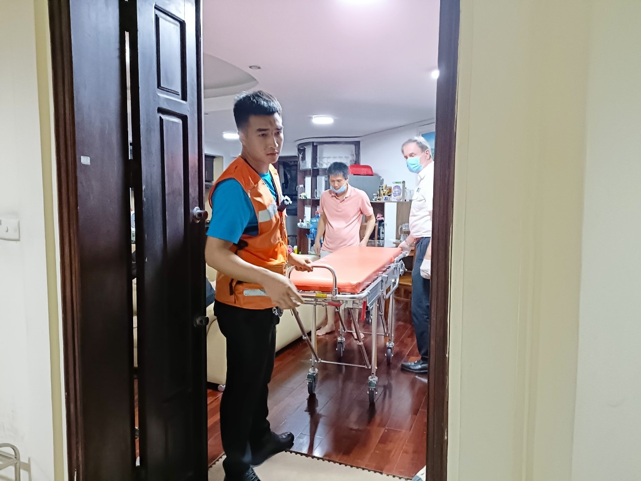 Biệt đội sơ cứu thần tốc và những pha giành giật mạng sống với tử thần - 1 Biệt đội sơ cứu thần tốc và những pha giành giật mạng sống với tử thần - 1