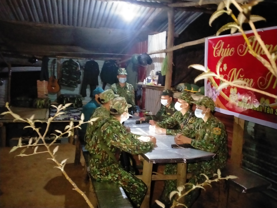 Đêm 30 Tết không ngủ của người lính quân hàm xanh nơi ngã 3 biên giới - 3 Đêm 30 Tết không ngủ của người lính quân hàm xanh nơi ngã 3 biên giới - 3