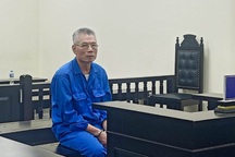 Rủ đi nhà nghỉ không được, người đàn ông đổ xăng đốt nhà nhân tình