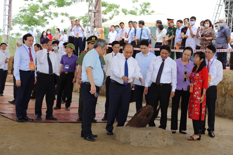 Thủ tướng yêu cầu bảo tồn nguyên trạng khu di tích bãi cọc Bạch Đằng - 2 Thủ tướng yêu cầu bảo tồn nguyên trạng khu di tích bãi cọc Bạch Đằng - 2