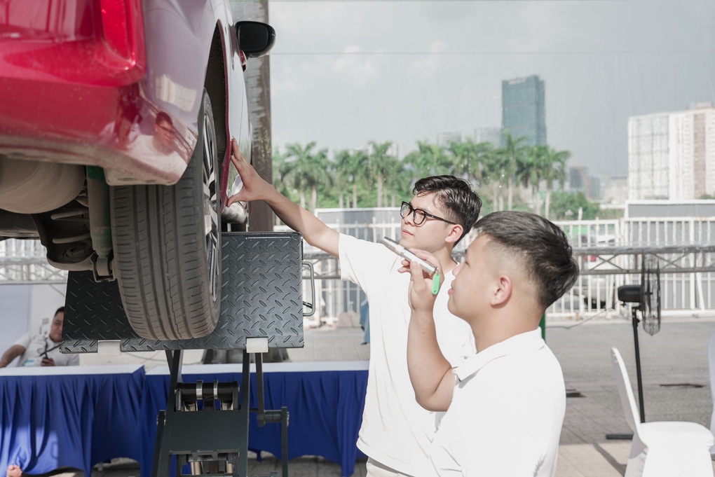 Chương trình mang xe cũ đến, lái xe điện về, nhận ưu đãi gần 240 triệu đồng từ VinFast - 3